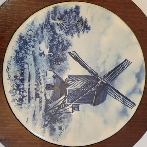 Vintage Blue & White Delft Windmill Ceramic Trivet With Wooden Frame - Picture 5 of 6